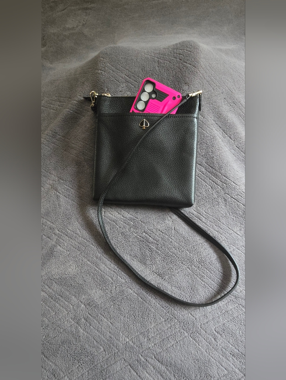 EUC Kate Spade ♤ Black Pebbled Leather Crossbody ♤♤♤